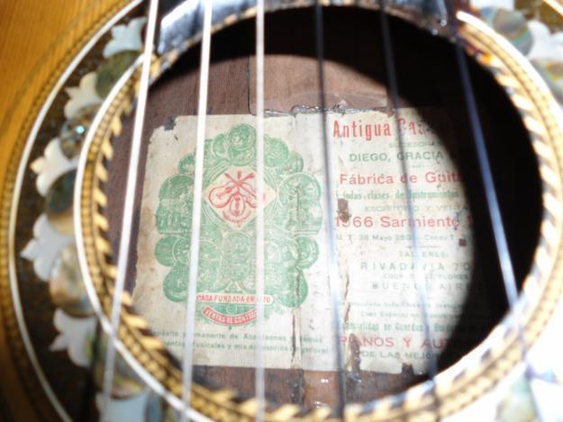 se vende guitarra antigua casa nuñez, luthier DIEGO GRACIA..preciosa