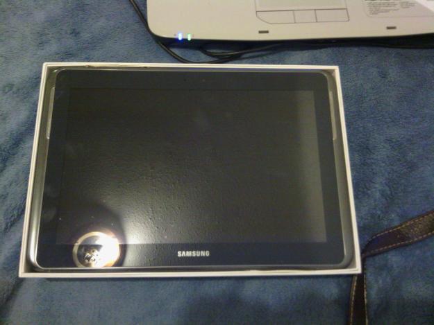 Tablet samsung galaxy note 10.1 nuevo con la caja y accesorios