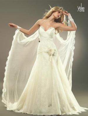 vendemos Vestido de novia Yolan Cris modelo Gemma. nuevo  aestrenar