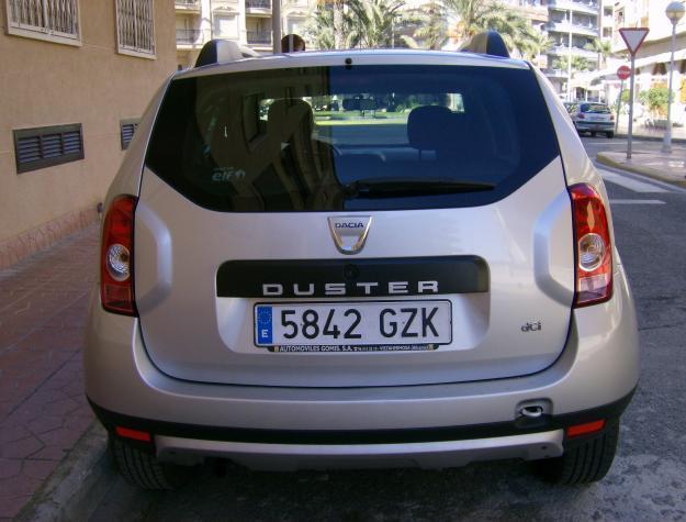 Vendo coche dacia duster laureate 2010