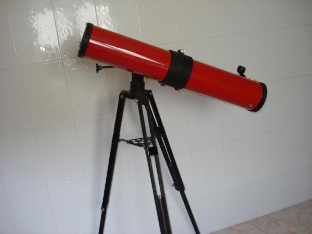 Vendo telescopio tipo Newton. 450 aumentos