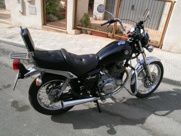 YAMAHA 250