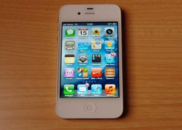 Vendo iPhone 4S 32 GB blanco Movistar