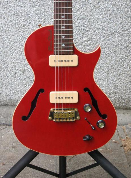 1998 Gibson Blueshawk Guitarra