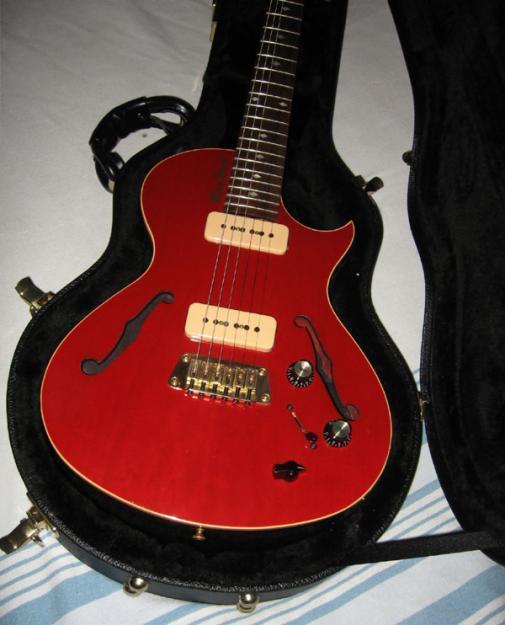 1998 Gibson Blueshawk Guitarra
