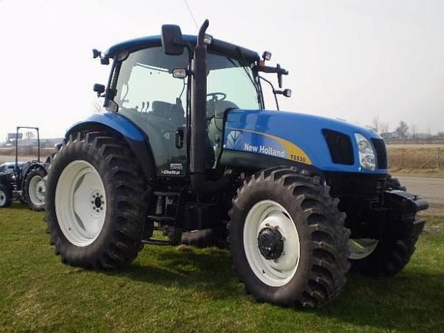 2007 NEW HOLLAND T6030 Tractor