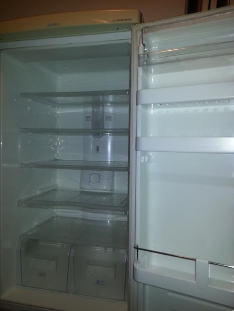 70 € - Vendo refrigerador DAEWOO ERF-340M No frost (Barcelona 08034)