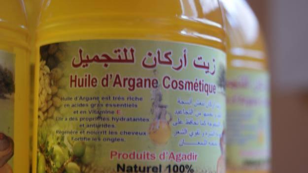 Aceite de Argán cosmético. 100% puro y orgánico