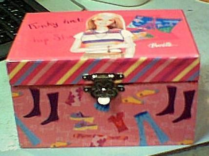 barbie,caja de musica.