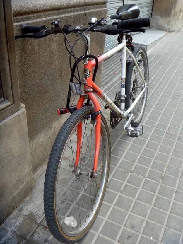 Bicicleta mountain bike para adulto
