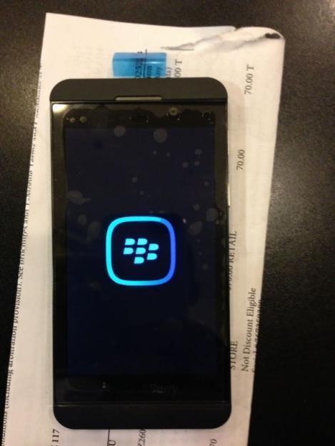 Blackberry Z10 - 16 Gb Nuevos - 12 Meses De Garantia