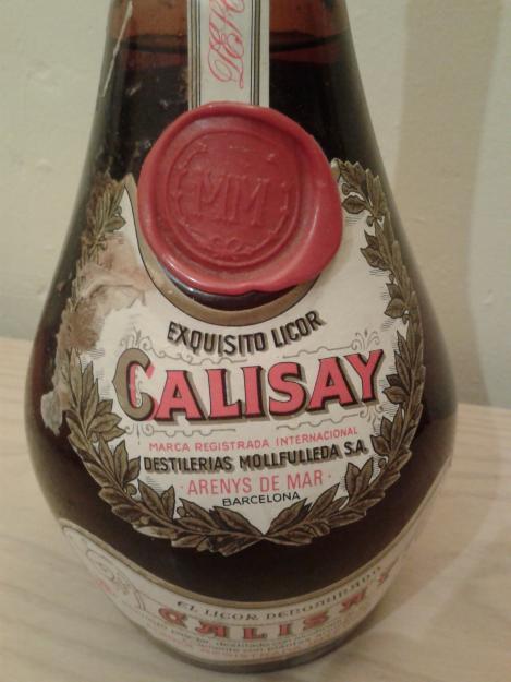 Botella licor Calisay
