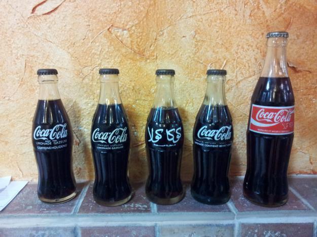 botellas de coca cola.