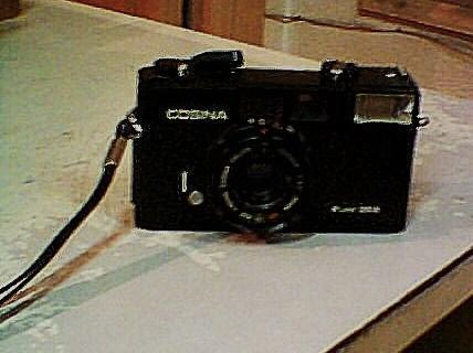 camara de fotos clasica.cosina flash 35e  japon.