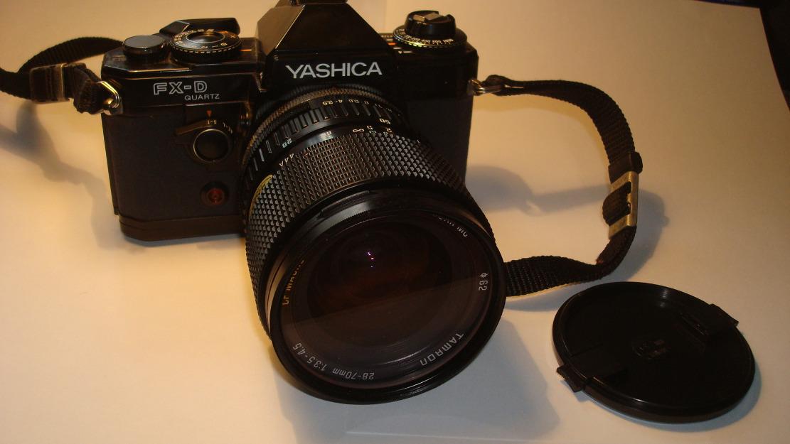 Camara fotografica yashica reflex clasica