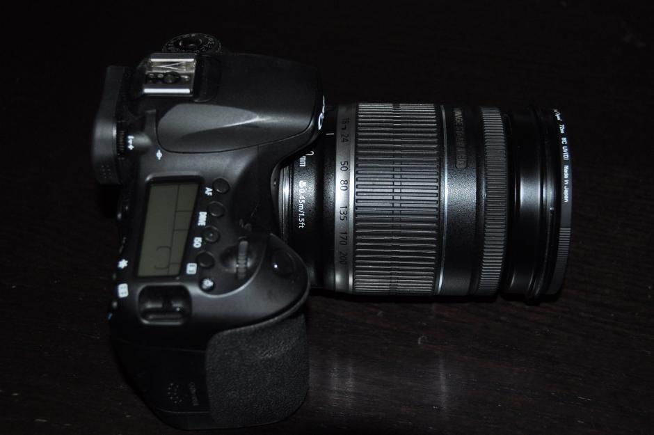 Canon EOS 60D 18.0 MP Digital SLR Camera w / EF-S 18-200mm IS lente de 4 GB + Filter