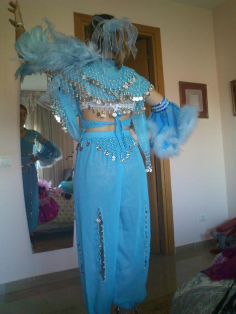 Disfraz de carnaval danza del vientre azul