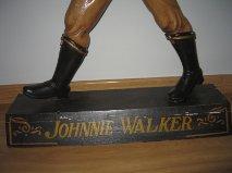 Figura de madera de Johnnie Walker