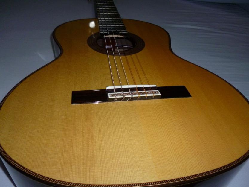 Guitarra española clasica modelo ab artesanal de amalio burguet