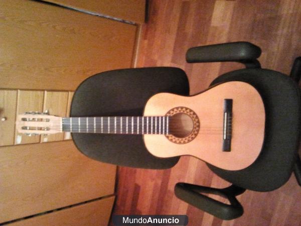 Guitarra española Junio