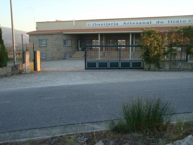 Industria de Fabrico de Queijo - Cheese Manufacturing Industry