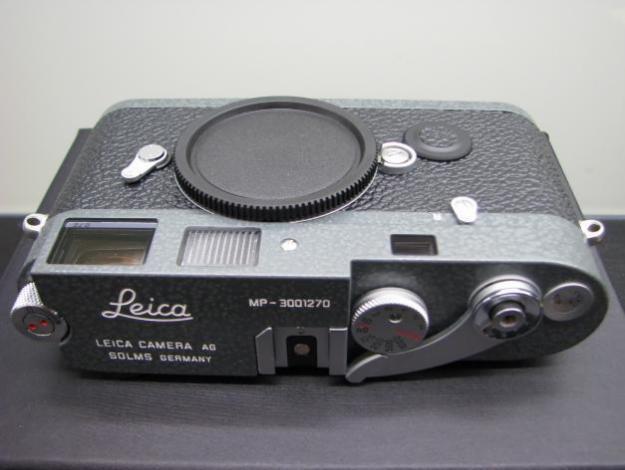 Leica MP 0.72 Hammertone Rangefinder
