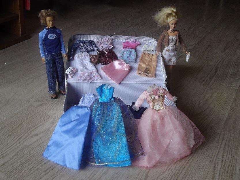 Maleta con barbie y ken y con accesorios