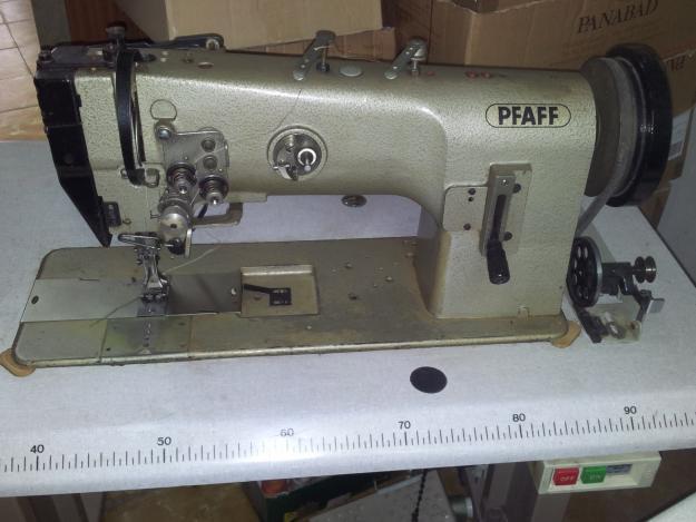 Maquina de coser pfaff