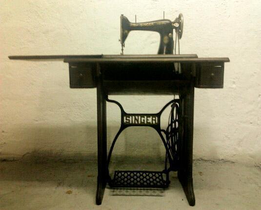 Maquina de coser singer mas de 100 años