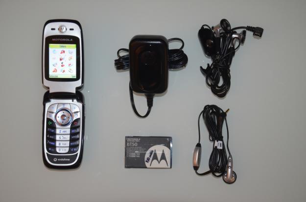 Motorola V360 libre, con interface  Blue Strike