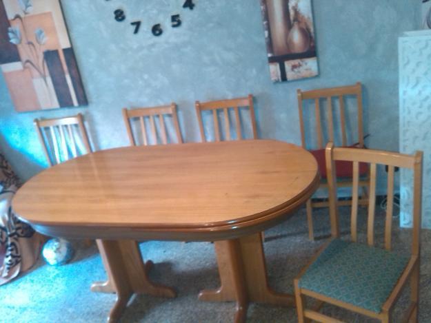 mueble de comedor + mesa con 6 sillas