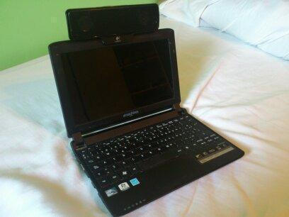 Netbook Acer-Emachines 350 + accesorios y regalos