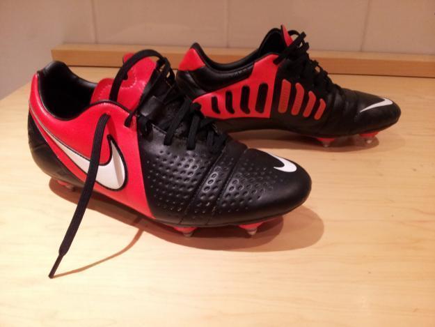Nike botas de futbol nuevas