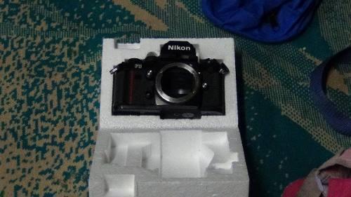 Nikon F3 Profesional Nueva