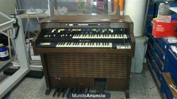 Organo Hammond T500 Electromagnético