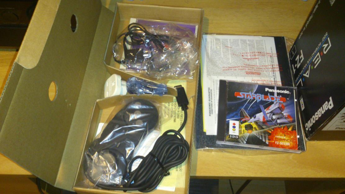 Panasonic 3do fz1 pal  amigacd32,turbografx, turbo duo, gp32 gamepark