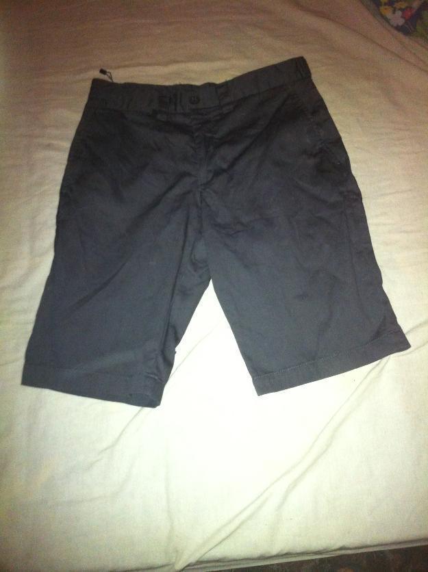 Pantalon corto de celio talla 36 muy economico!!!!