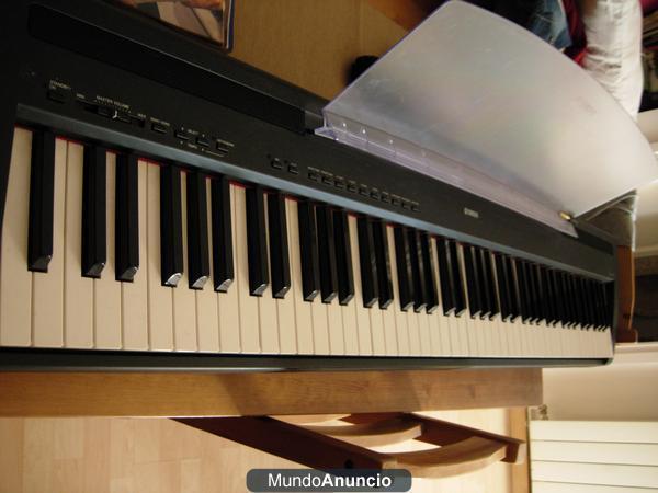 Piano digital Yamaha P-85