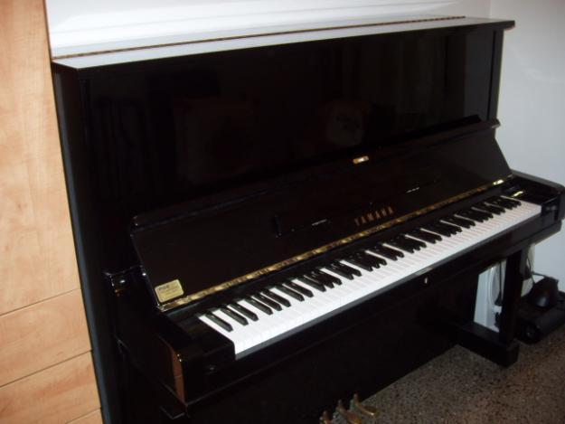 Piano vertical Yamaha U3