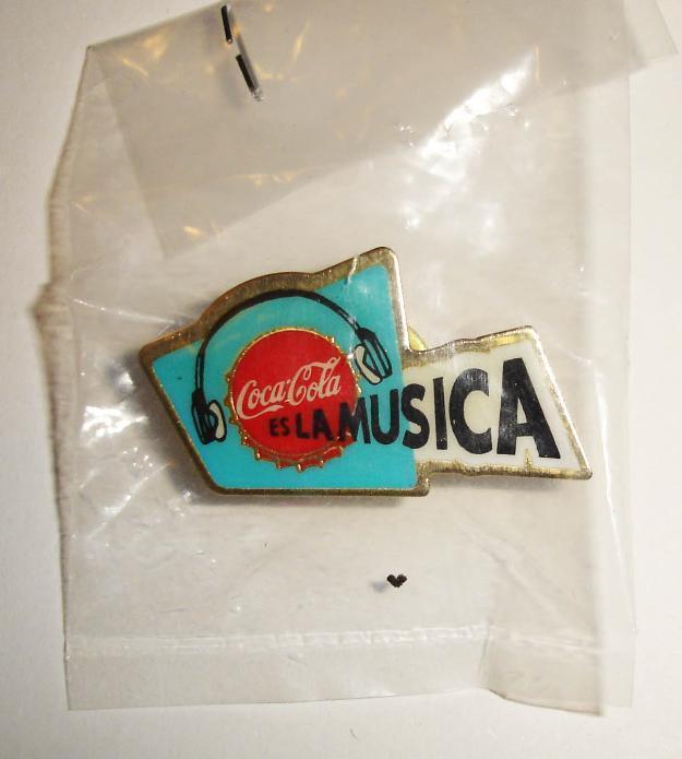 Pin  Coca Cola es la Musica chapa auricular