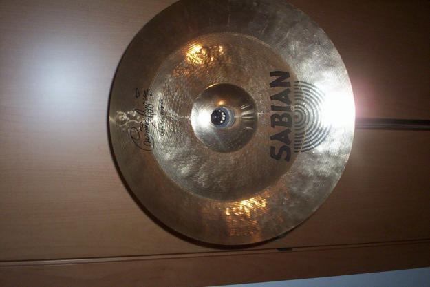 Plato SABIAN  Signature Devastation Chinese de 17 Pulgadas.