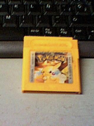 pokemon amarillo,videojuego gameboy.
