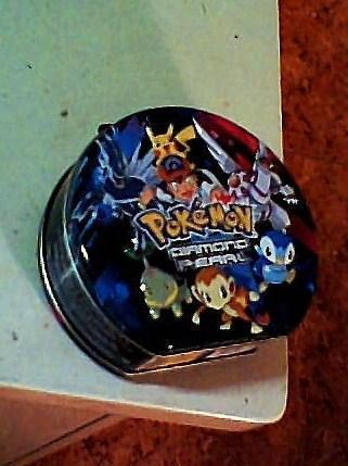 pokemon-caja de aliminio