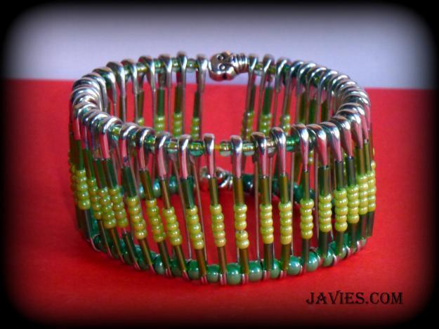 Pulsera imperdibles color verde