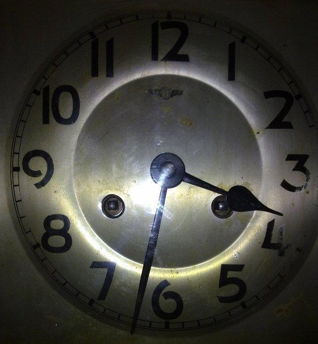Reloj de Pared Antiguo