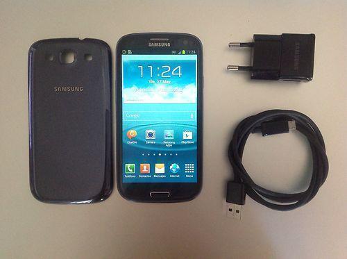 Samsung Galaxy S3 Libre Azul. 220E