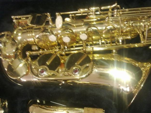 Saxofon Tenor AMD