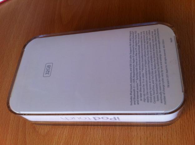 Se vende iPod Touch 32 GB blanco. Nuevo