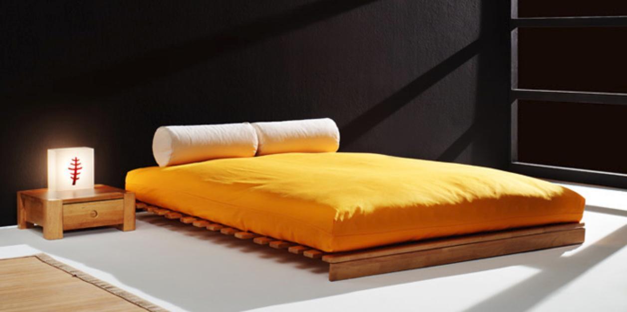 Sofa-cama (futon) colchón en latex+algodón con várias posibilidades (BarcelonSant Gervasi)