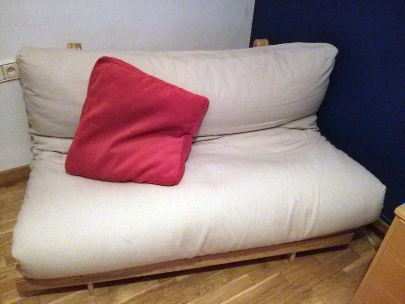 Sofa-cama (futon) colchón en latex+algodón con várias posibilidades (BarcelonSant Gervasi)